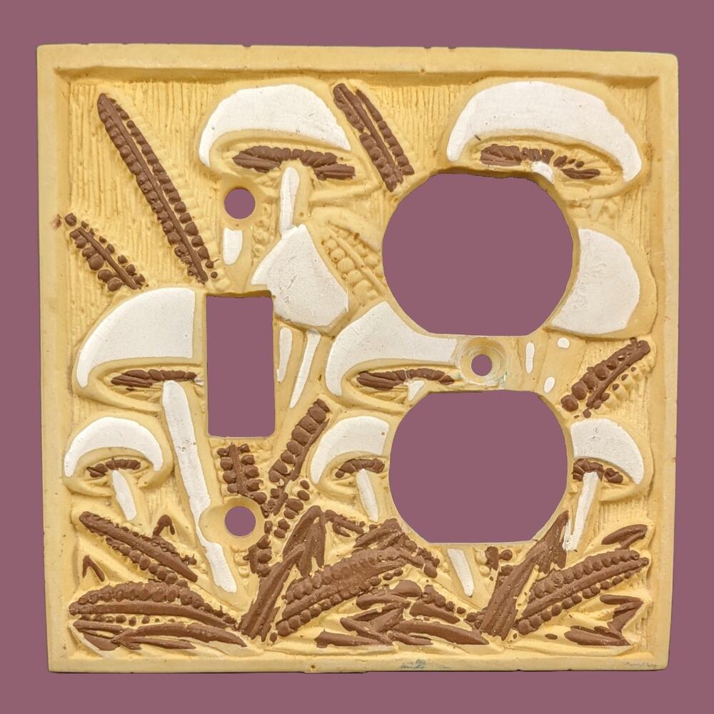 Vintage 1970s Mushroom Double Switch Plate